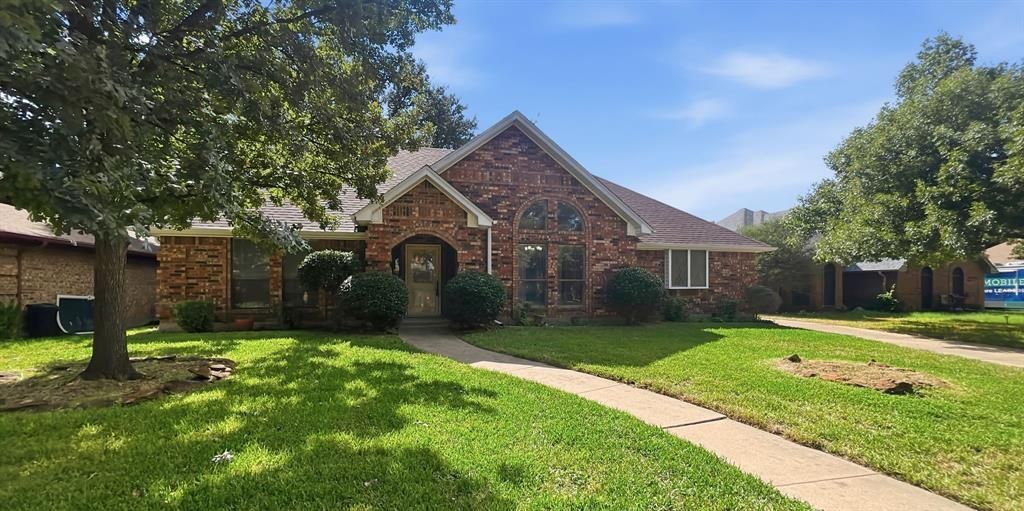 7308 Spurgeon Court, North Richland Hills, TX 76180 Main Photo