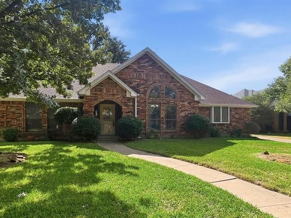 7308 Spurgeon Court, North Richland Hills, TX 76180