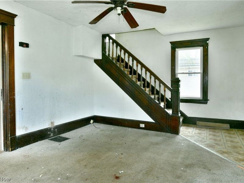 201 Elm Street, Struthers, OH 44471 Photo 10