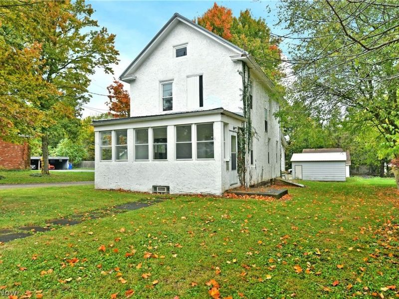 201 Elm Street, Struthers, OH 44471 Photo 2