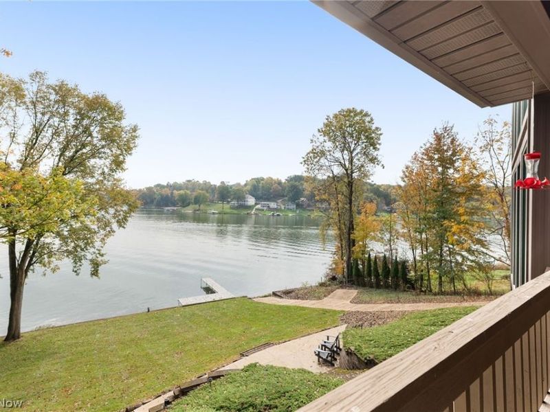140 W Mohawk Drive, Malvern, OH 44644 Photo 21