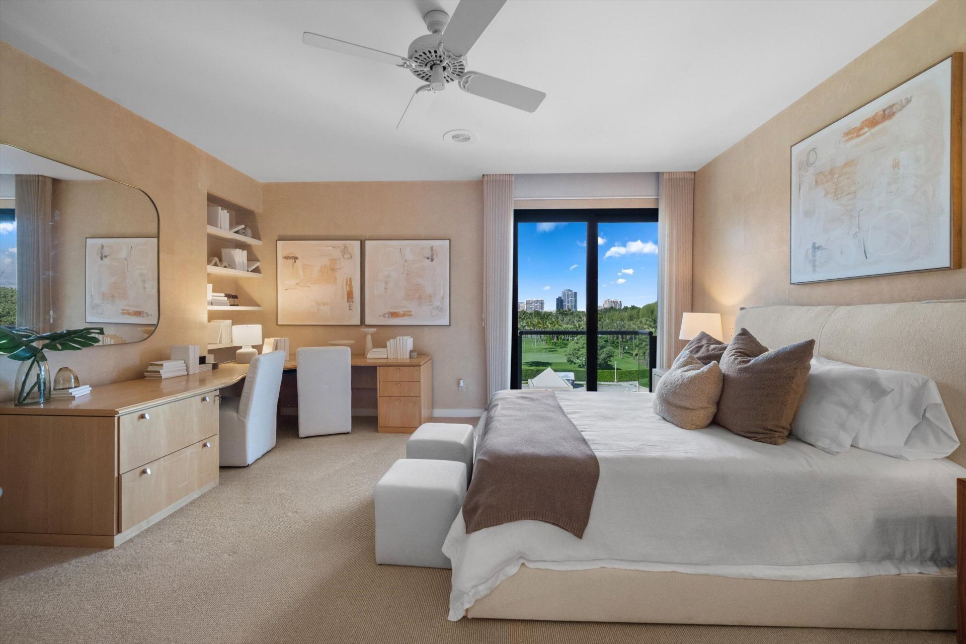 2 N Breakers Row, Unit N45, Palm Beach, FL 33480 Photo