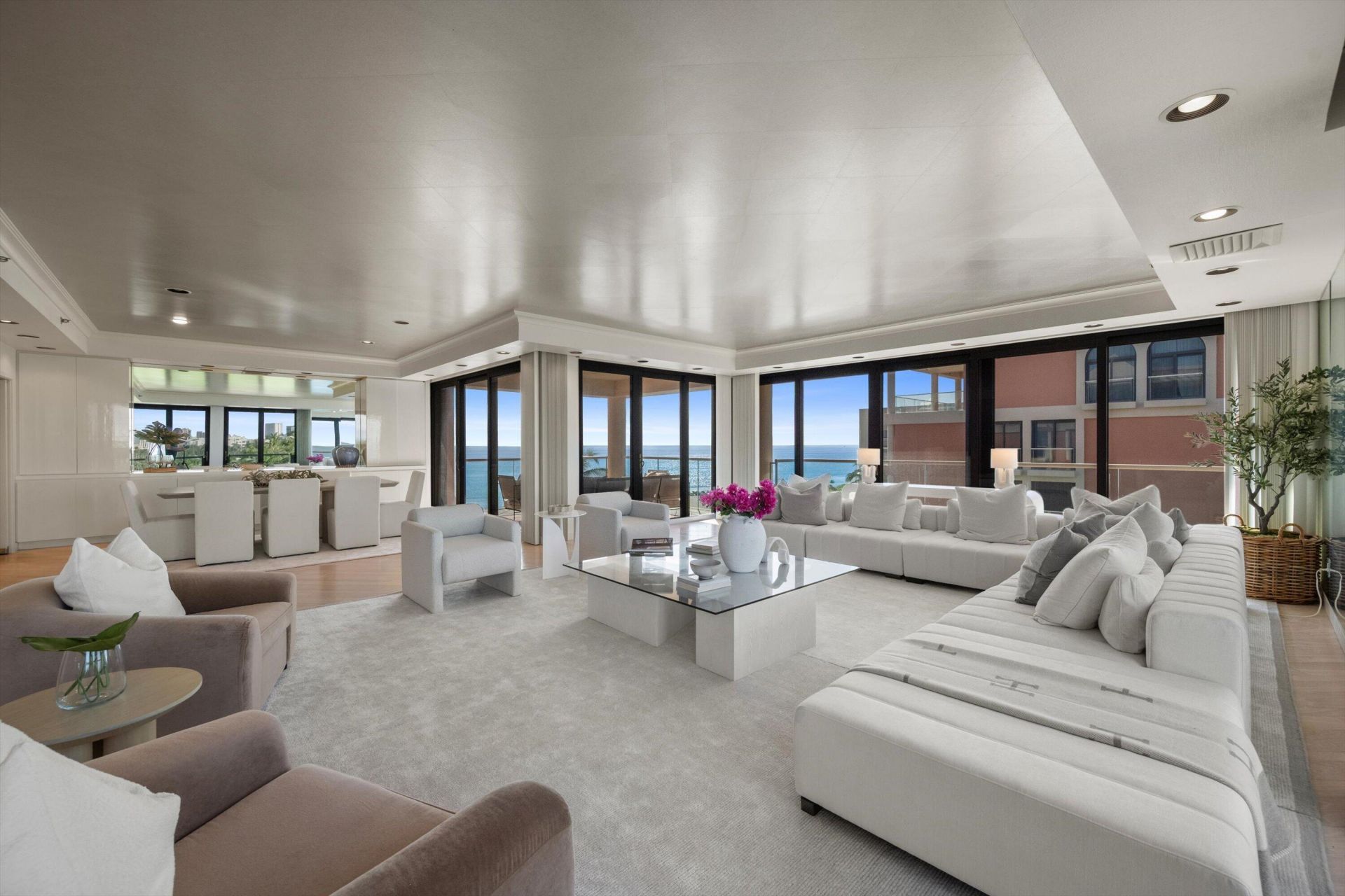 2 N Breakers Row, Unit N45, Palm Beach, FL 33480 Photo