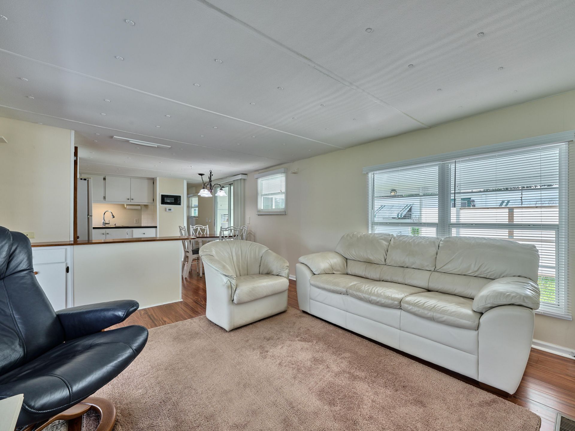 8421 SE Skylark Avenue, Hobe Sound, FL 33455 Photo
