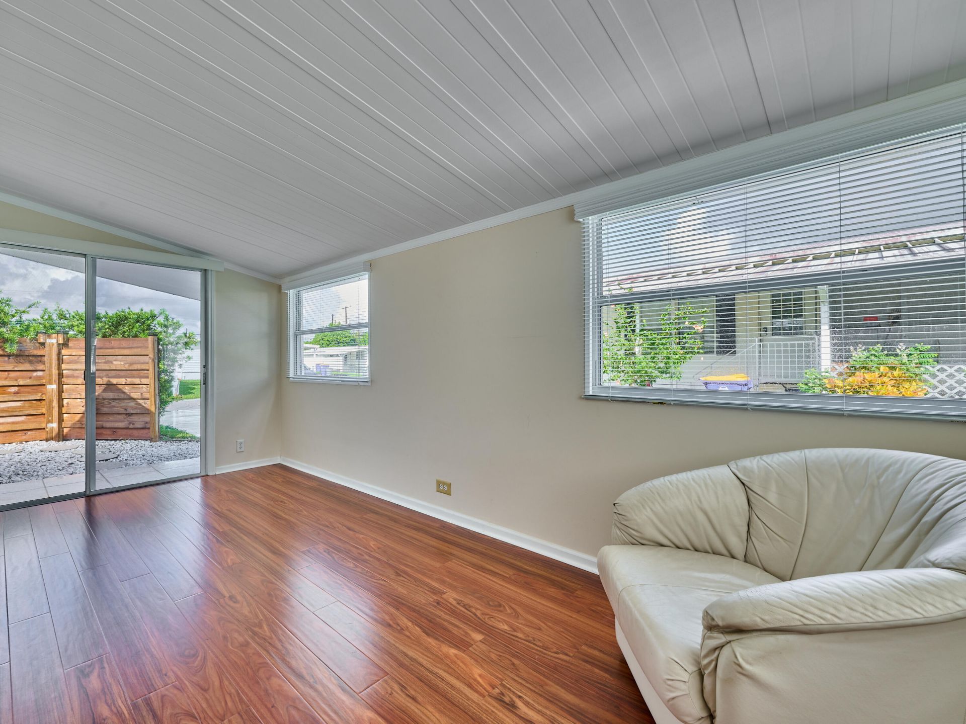 8421 SE Skylark Avenue, Hobe Sound, FL 33455 Photo