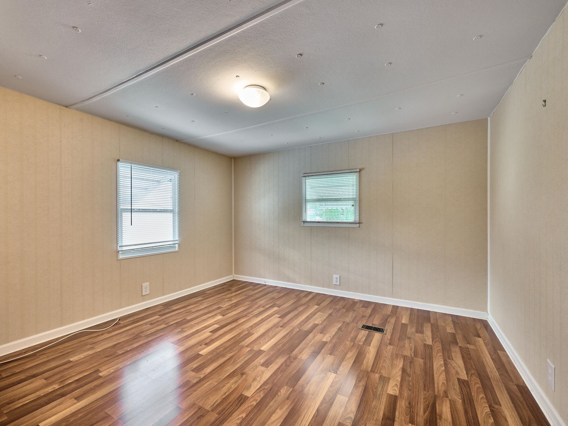 8421 SE Skylark Avenue, Hobe Sound, FL 33455 Photo