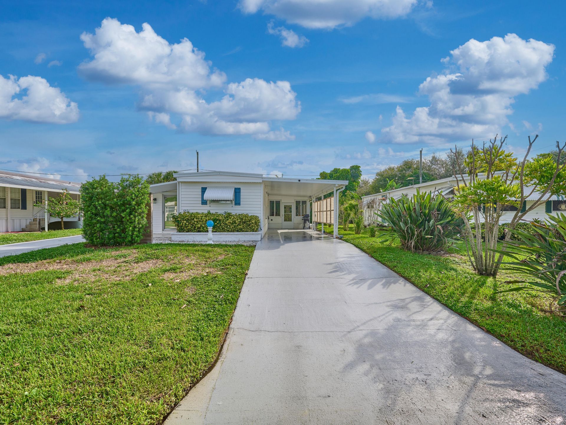 8421 SE Skylark Avenue, Hobe Sound, FL 33455 Photo