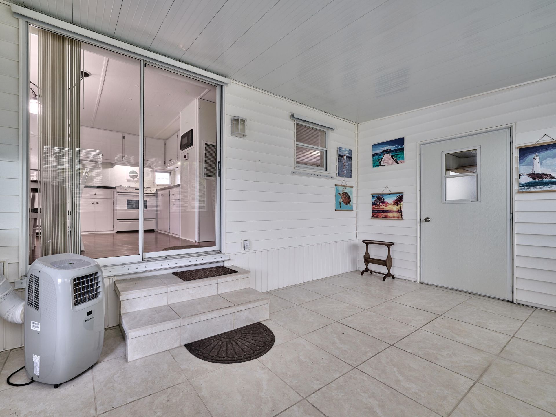 8421 SE Skylark Avenue, Hobe Sound, FL 33455 Photo