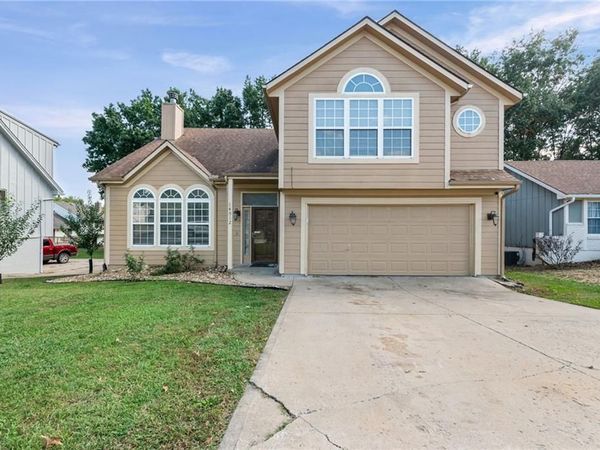 14512 WILSHIRE Circle, Grandview, MO 64030