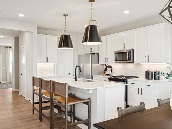 10460 Grospoint Avenue S, Cottage Grove, MN 55016