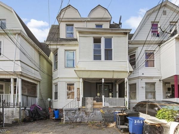 194 N 11th St, Newark, NJ 07107