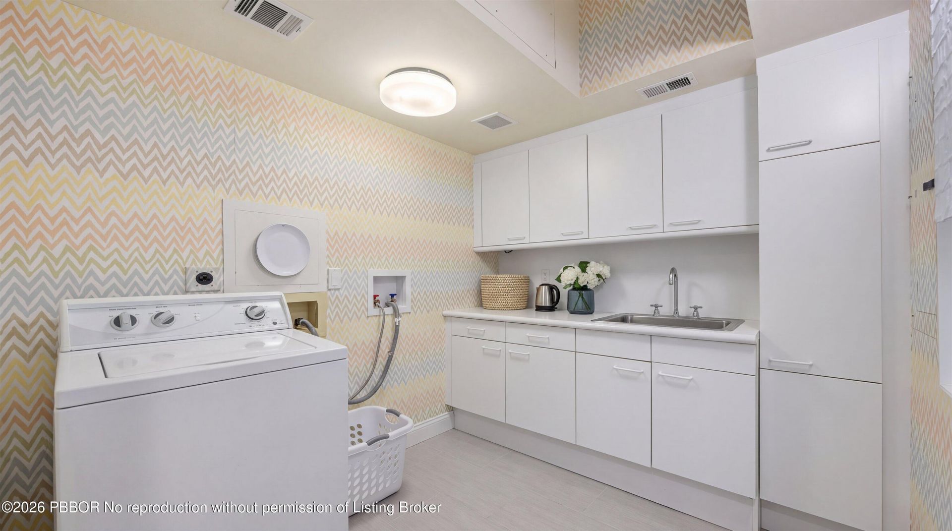 2 N Breakers Row, Unit N45, Palm Beach, FL 33480 Photo