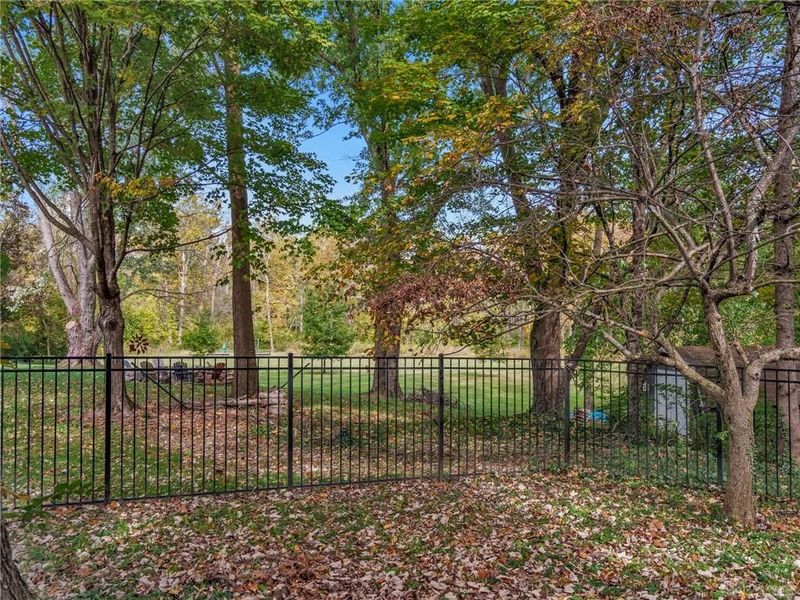 8710 Park Haven Point, Centerville, OH 45458 Photo 32