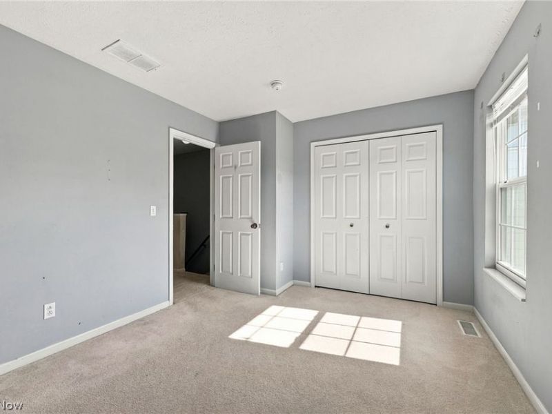 15528 Foxglove Lane, Middleburg Heights, OH 44130 Photo 15