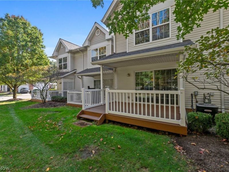 15528 Foxglove Lane, Middleburg Heights, OH 44130 Photo 20