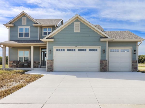 1241 Valley Hill Ln, Union Grove, WI 53182