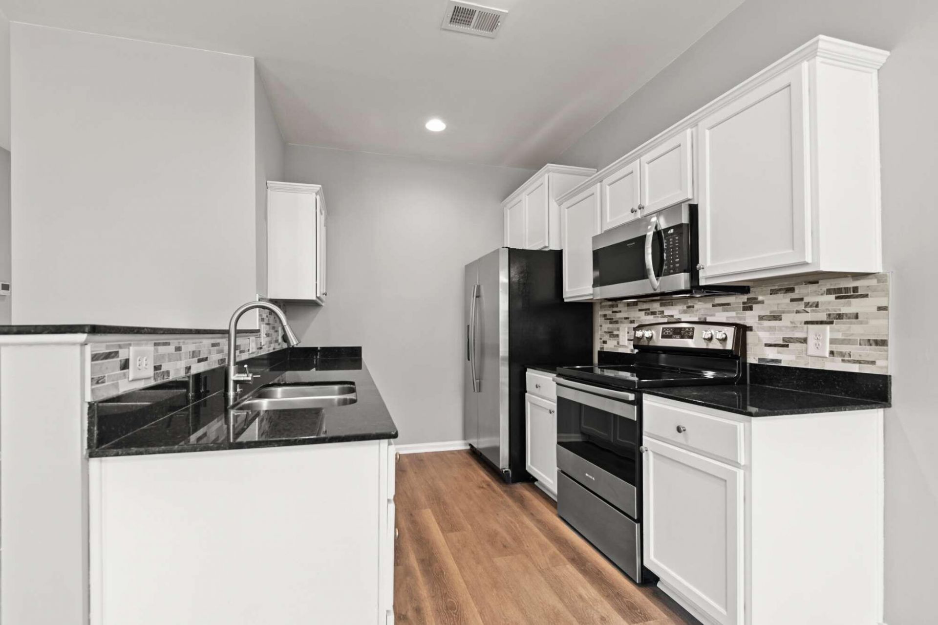 526 Truman Drive Photo 11