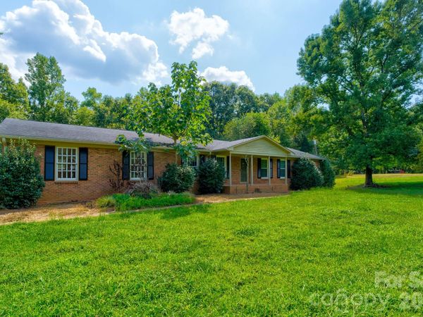 205 Forest Dellinger Road , Bessemer City, NC 28016