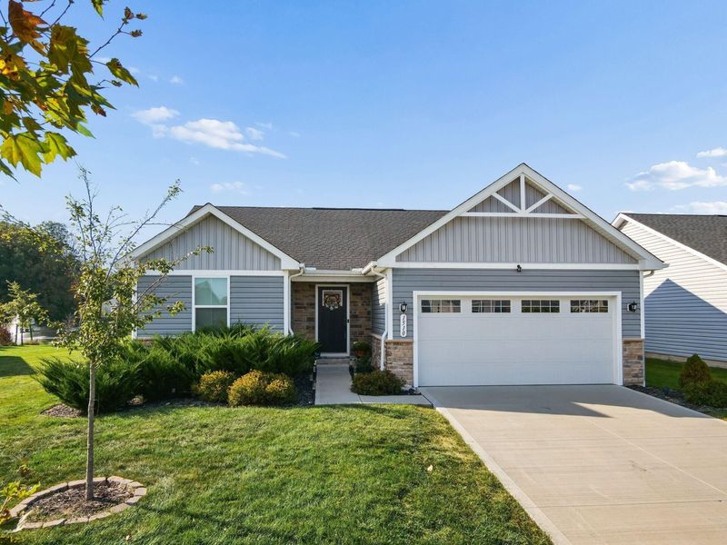 1510 Augustine Drive , Marysville, OH 43040 Photo 3