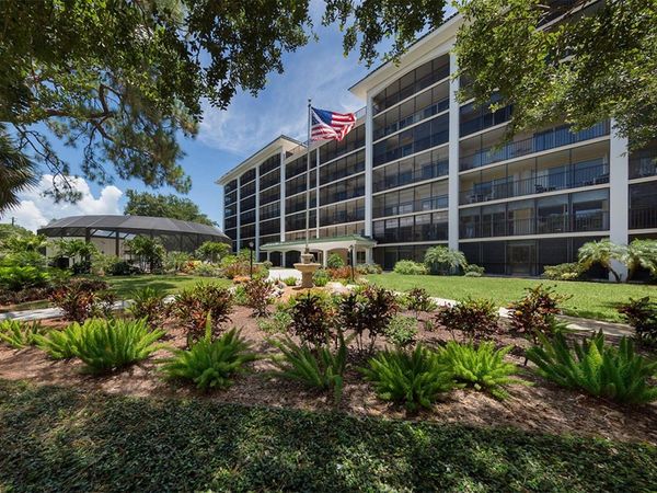512 W VENICE AVENUE , Unit 607, VENICE, FL 34285