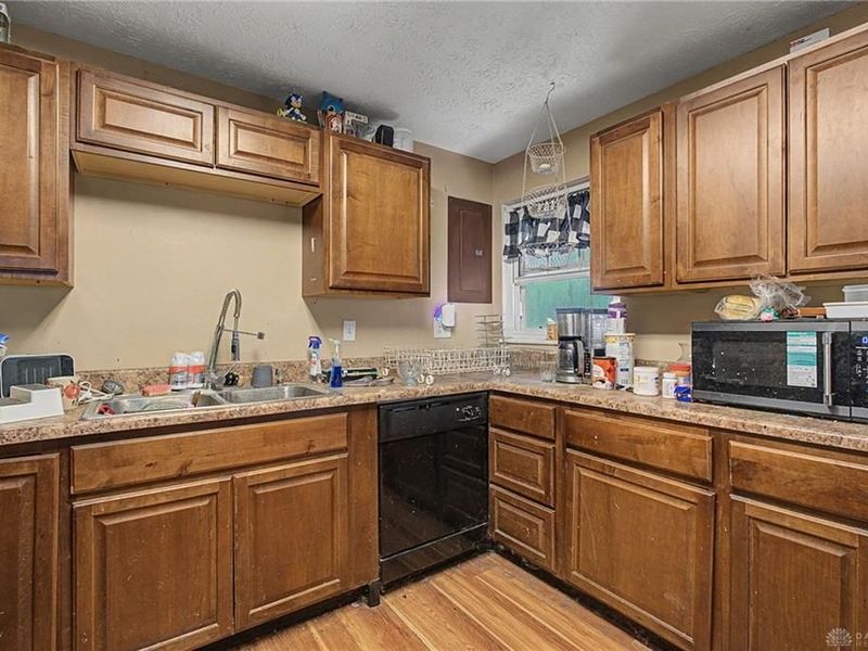 4900 Powell Road, Huber Heights, OH 45424 Photo 3