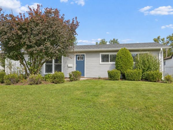 10238 Hilltop Drive , Orland Park, IL 60462