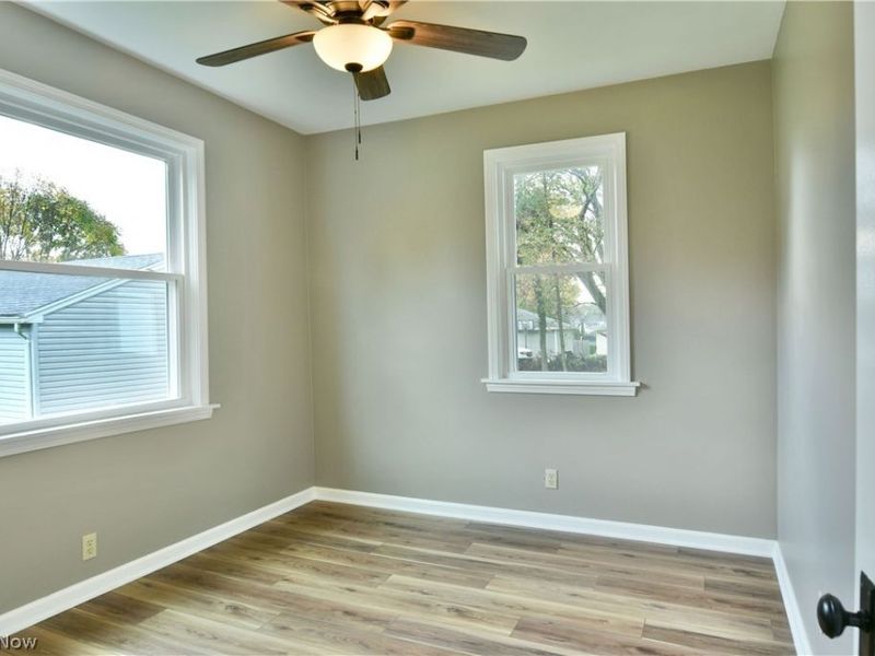 5 Delaware Avenue, Poland, OH 44514 Photo 13