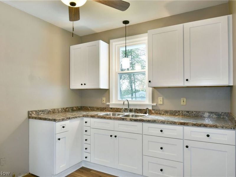 5 Delaware Avenue, Poland, OH 44514 Photo 19