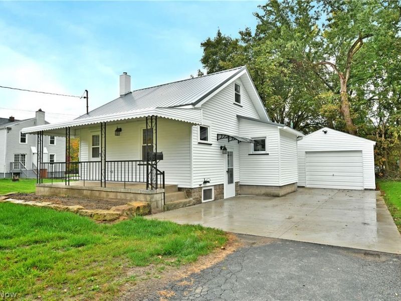 5 Delaware Avenue, Poland, OH 44514 Photo 2