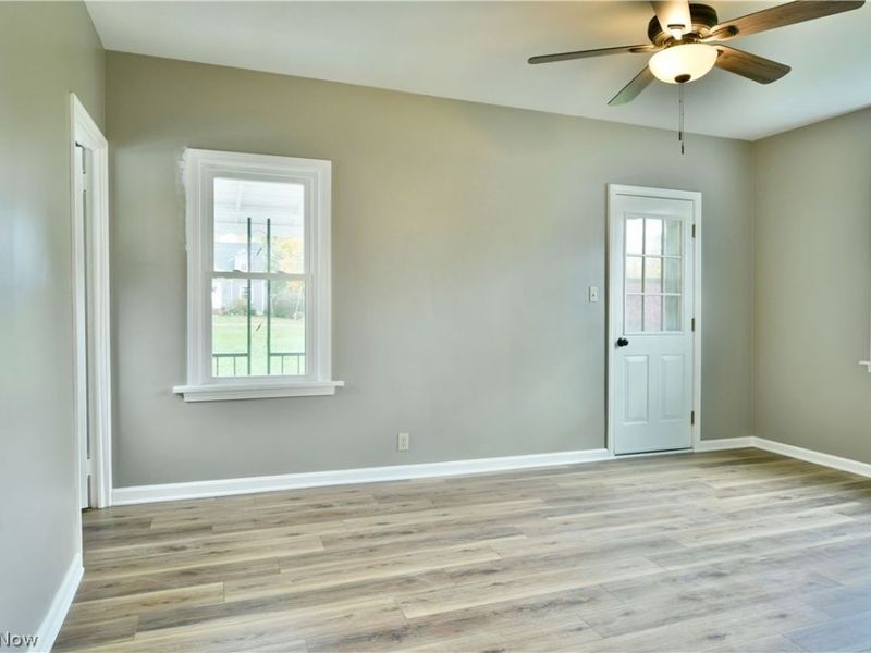 5 Delaware Avenue, Poland, OH 44514 Photo 8