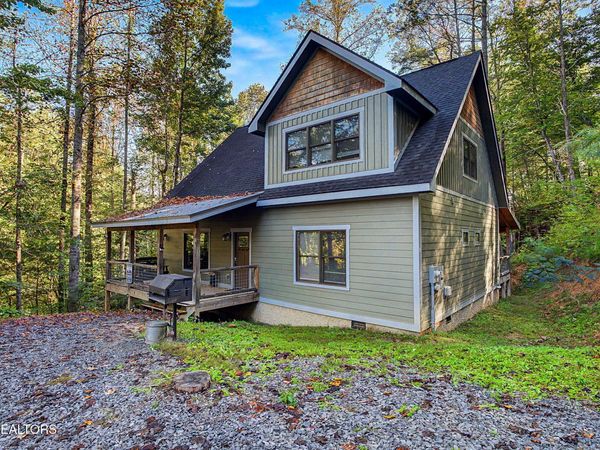 2485&2489 Waldens Creek Rd, Sevierville, TN 37862
