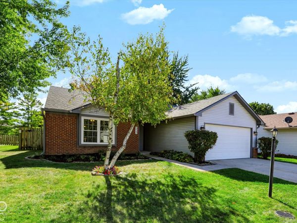 517 E Pine Ridge Drive, Westfield, IN 46074
