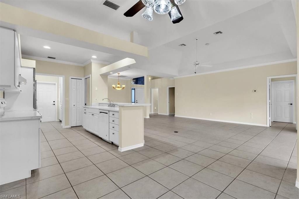4407 Pomarine Ct , Naples, FL 34119 Photo