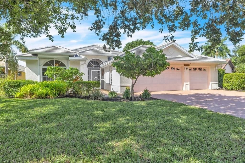 4407 Pomarine Ct , Naples, FL 34119 Photo