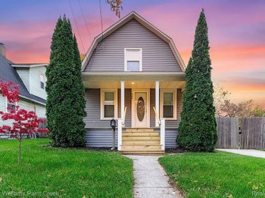 326 Douglas Avenue , Lansing, Mi 48906