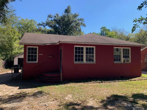 2768 Bartlett St, Baton Rouge, LA 70805