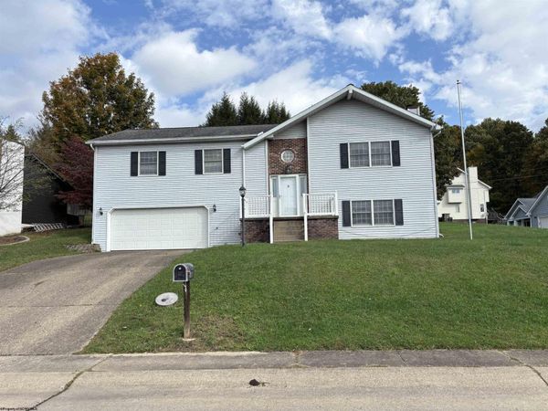 110 Jennifer Lane, Bridgeport, WV 26330