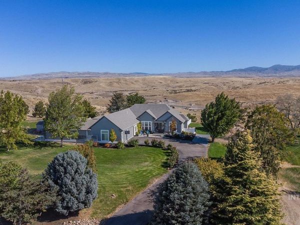 6312 N Hill Point Way, Star, ID 83669