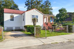 2237 Garfield Street photo 4