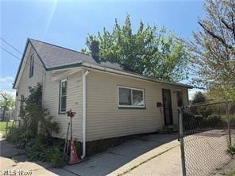 3304 W 34th Street, Cleveland, OH 44109 Photo 31
