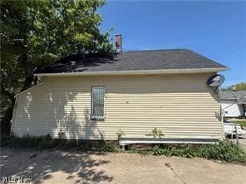 3304 W 34th Street, Cleveland, OH 44109 Photo 33