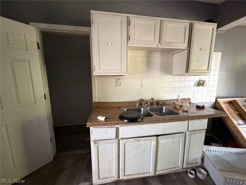 3304 W 34th Street, Cleveland, OH 44109 Photo 6