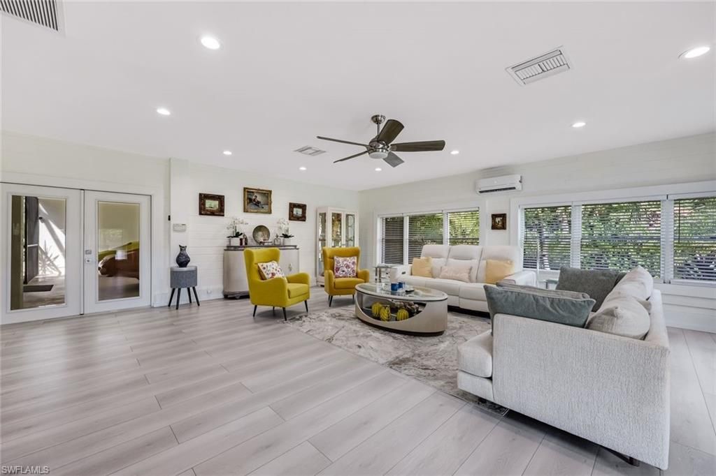 2061 Santa Barbara Blvd , Naples, FL 34116 Photo