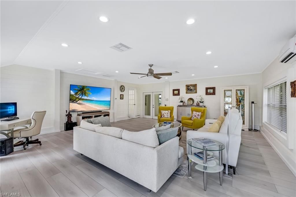 2061 Santa Barbara Blvd , Naples, FL 34116 Photo