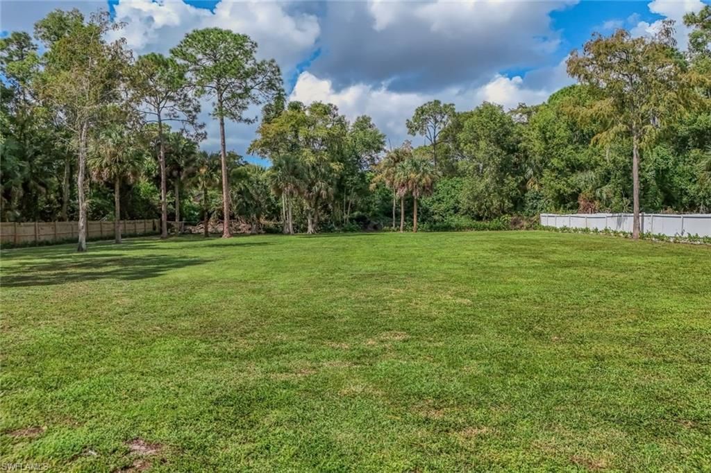 2061 Santa Barbara Blvd , Naples, FL 34116 Photo