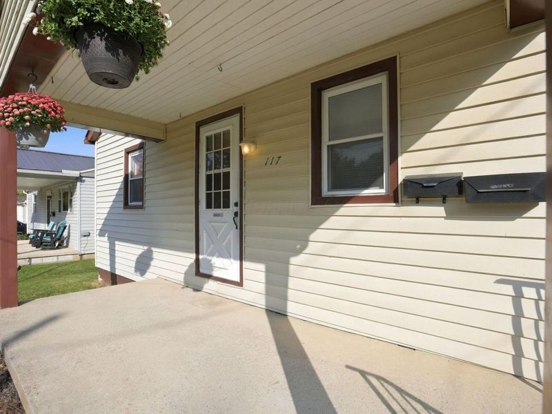 117 Joy Avenue, Delaware, OH 43015 Photo 3