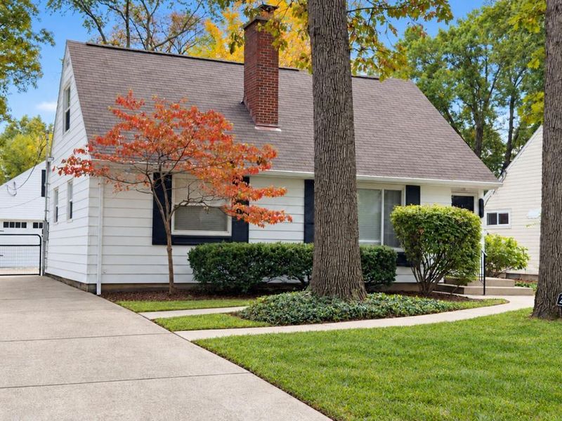 2149 Wesleyan Drive , Upper Arlington, OH 43221 Photo 2