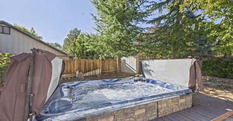 7035 Cinnamon Drive, Sparks, NV 89436 Photo