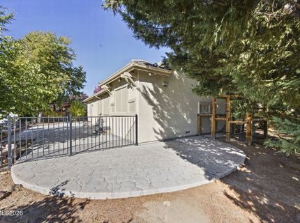 7035 Cinnamon Drive, Sparks, NV 89436 Photo