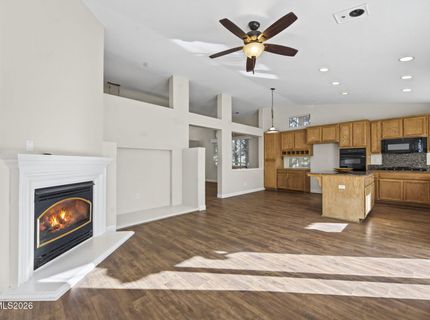 7035 Cinnamon Drive, Sparks, NV 89436 Photo